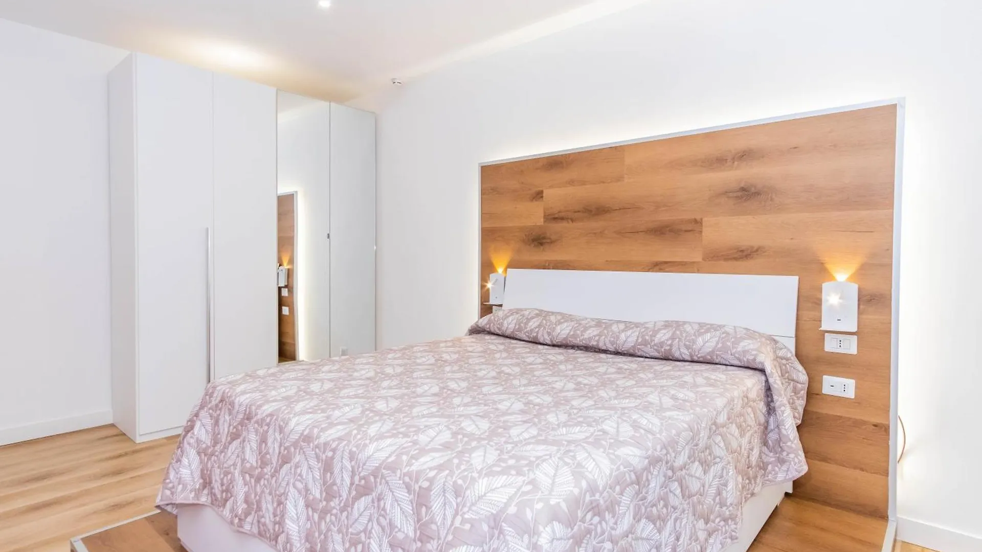 Vivilum B&B E Apartments Casoria Bed & Breakfast